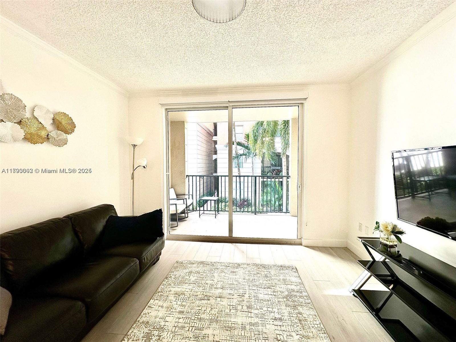 17100 N Bay Rd 1209