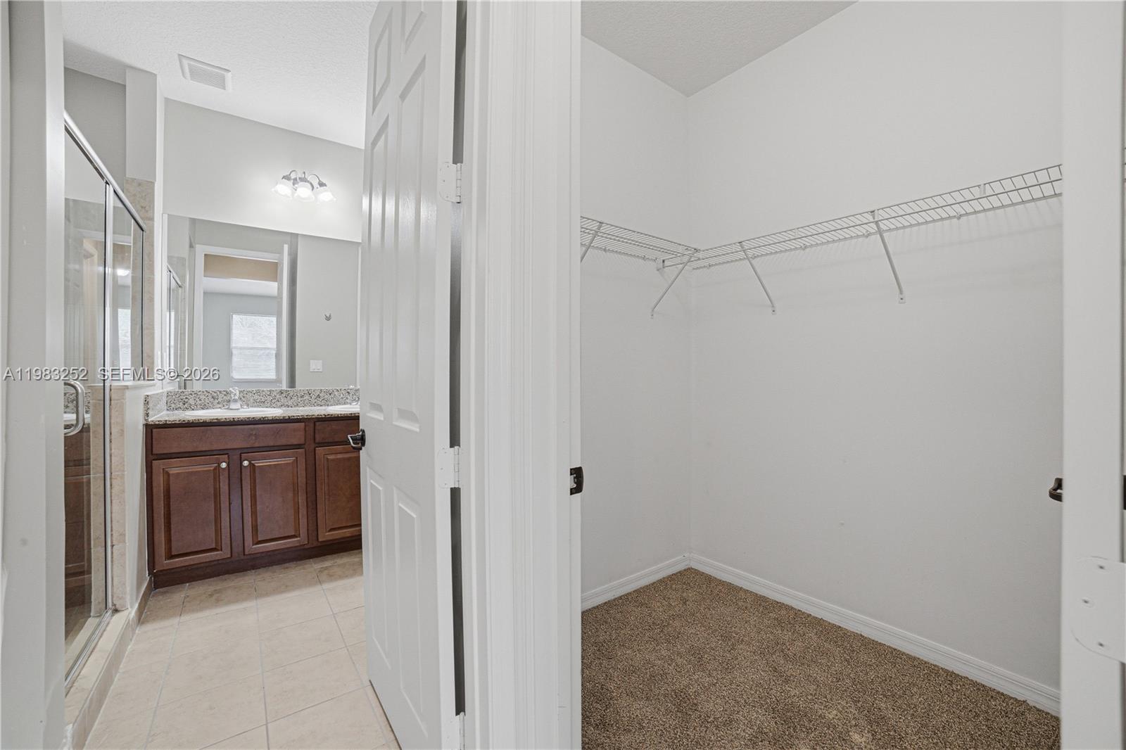 FOXCROFT HOMES - Residential