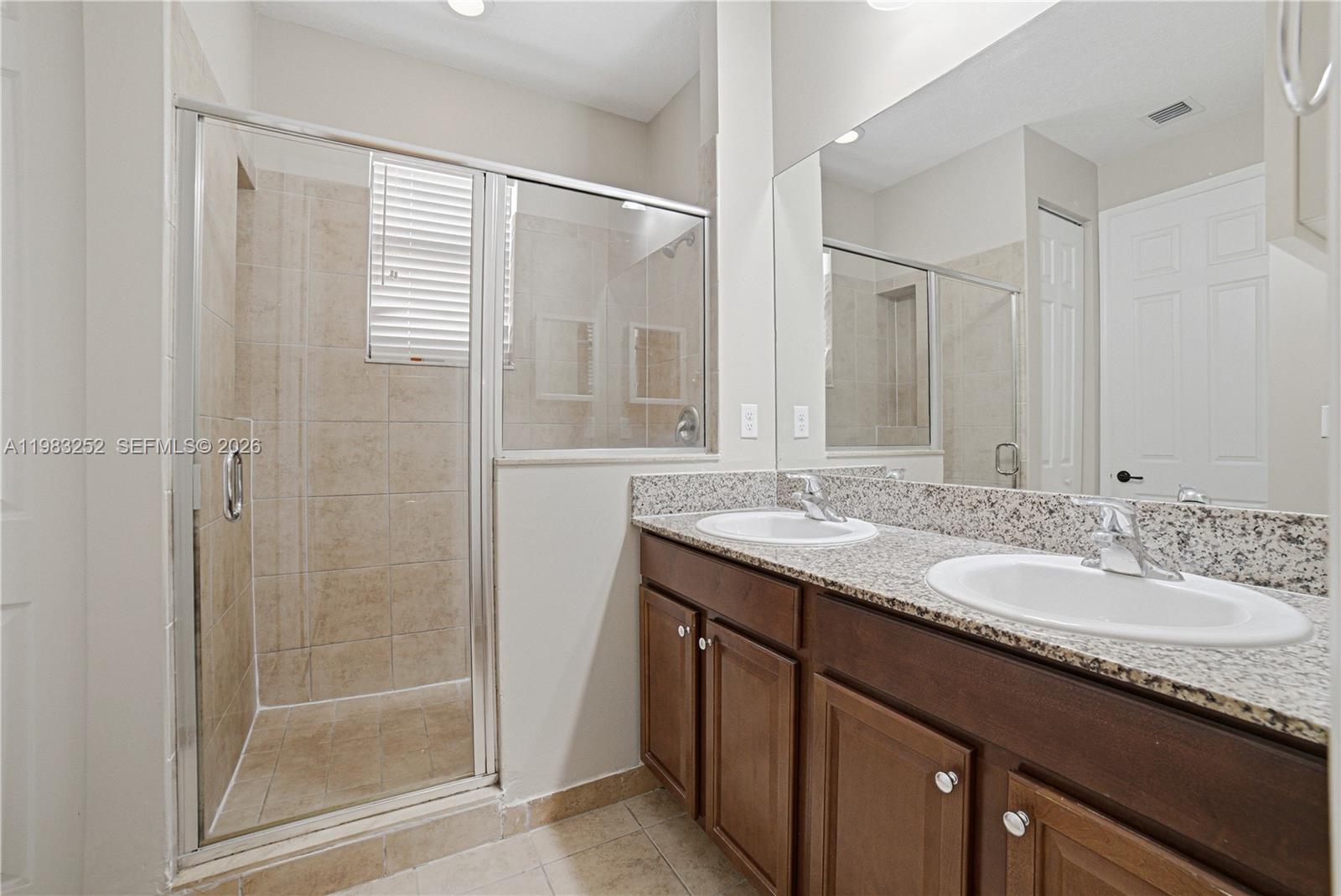 FOXCROFT HOMES - Residential