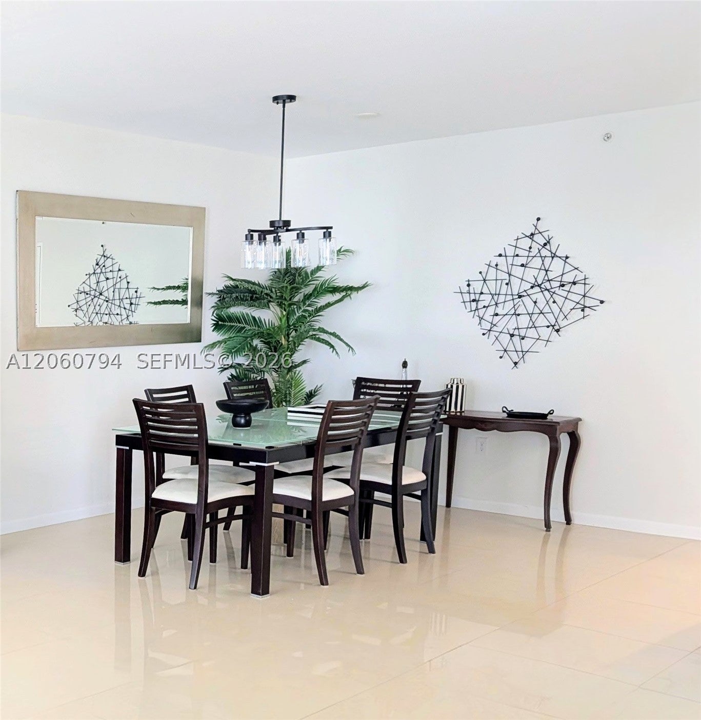 10275 Collins Ave 1106