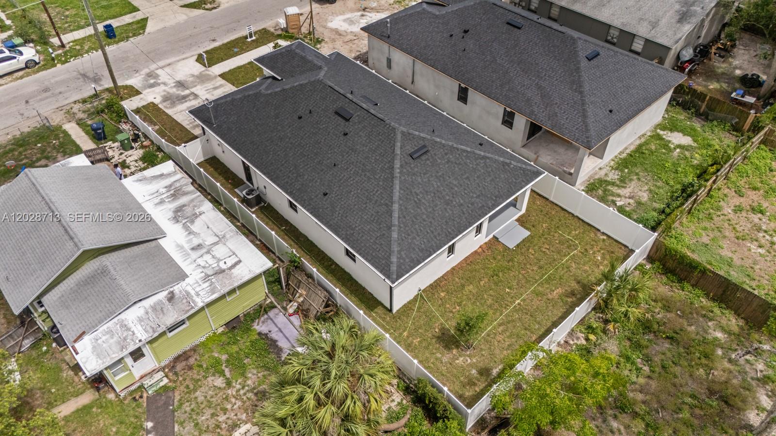 8210 N Elmer St,