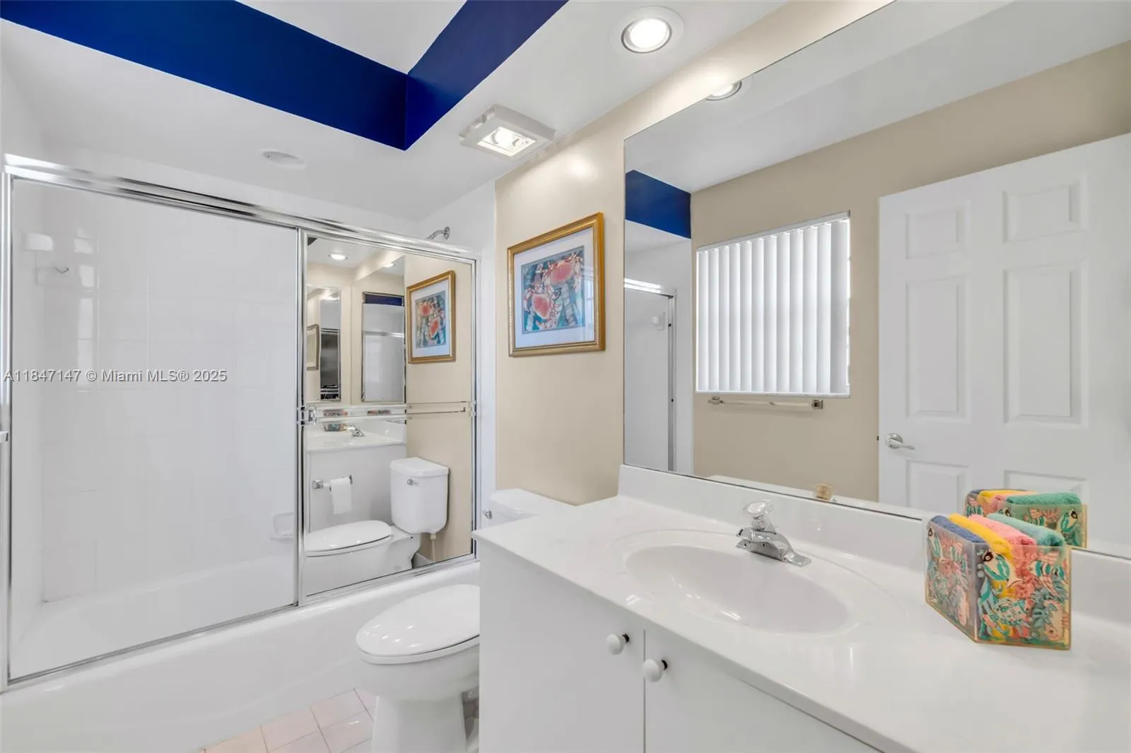 Cooper City, Florida 33026, United States, 5 Bedrooms Bedrooms, ,5 BathroomsBathrooms,Residential,Active,178749