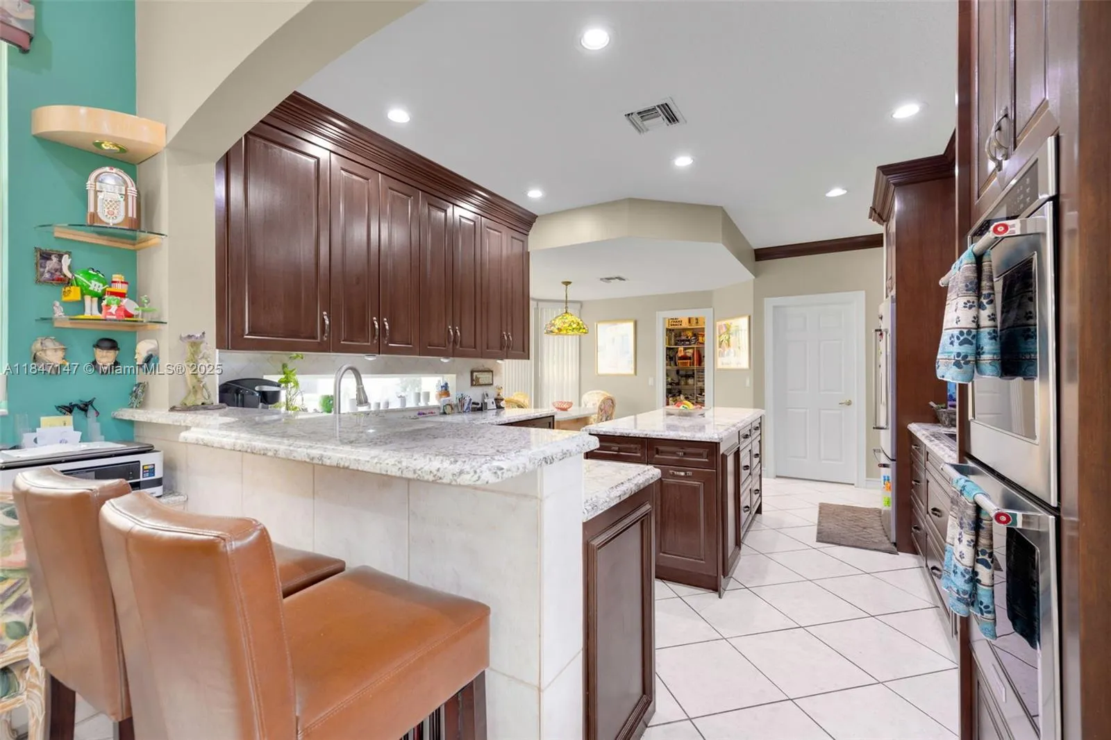 Cooper City, Florida 33026, United States, 5 Bedrooms Bedrooms, ,5 BathroomsBathrooms,Residential,Active,178749