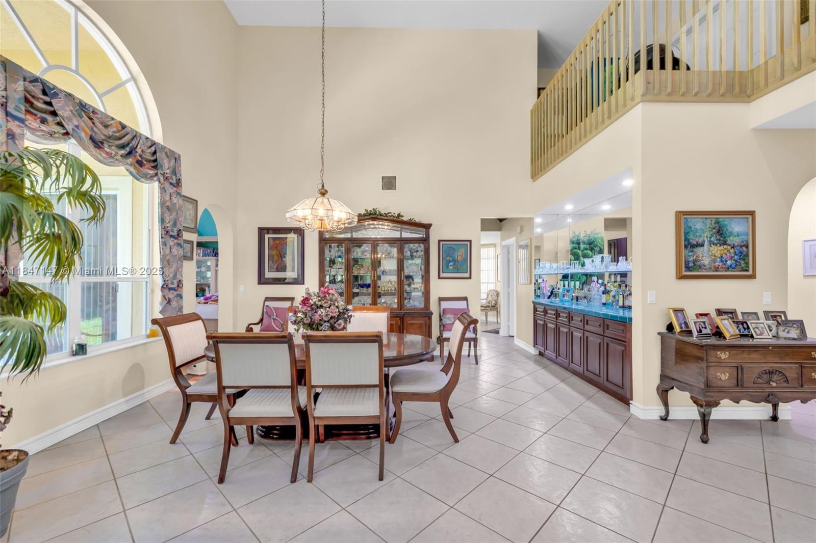 10781 Santa Fe Dr