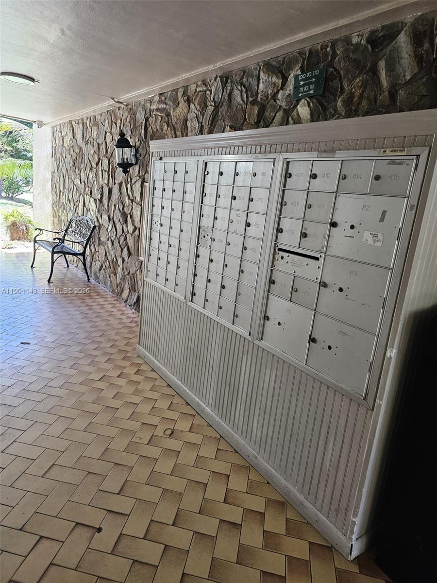 1670 NE 191st St 109-3