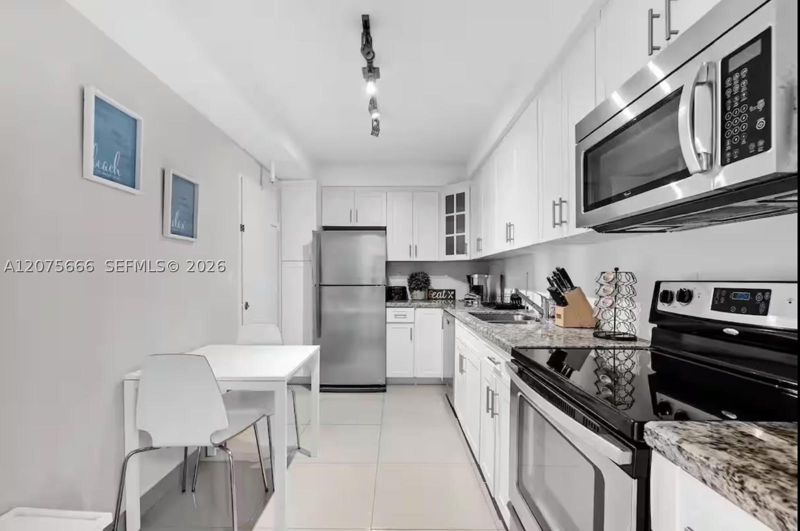 4001 S Ocean Dr 5J