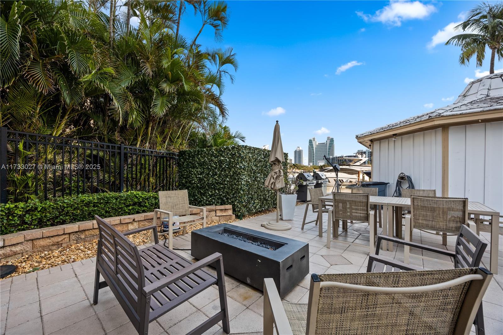 ANCHOR BAY CLUB CONDO - Residential