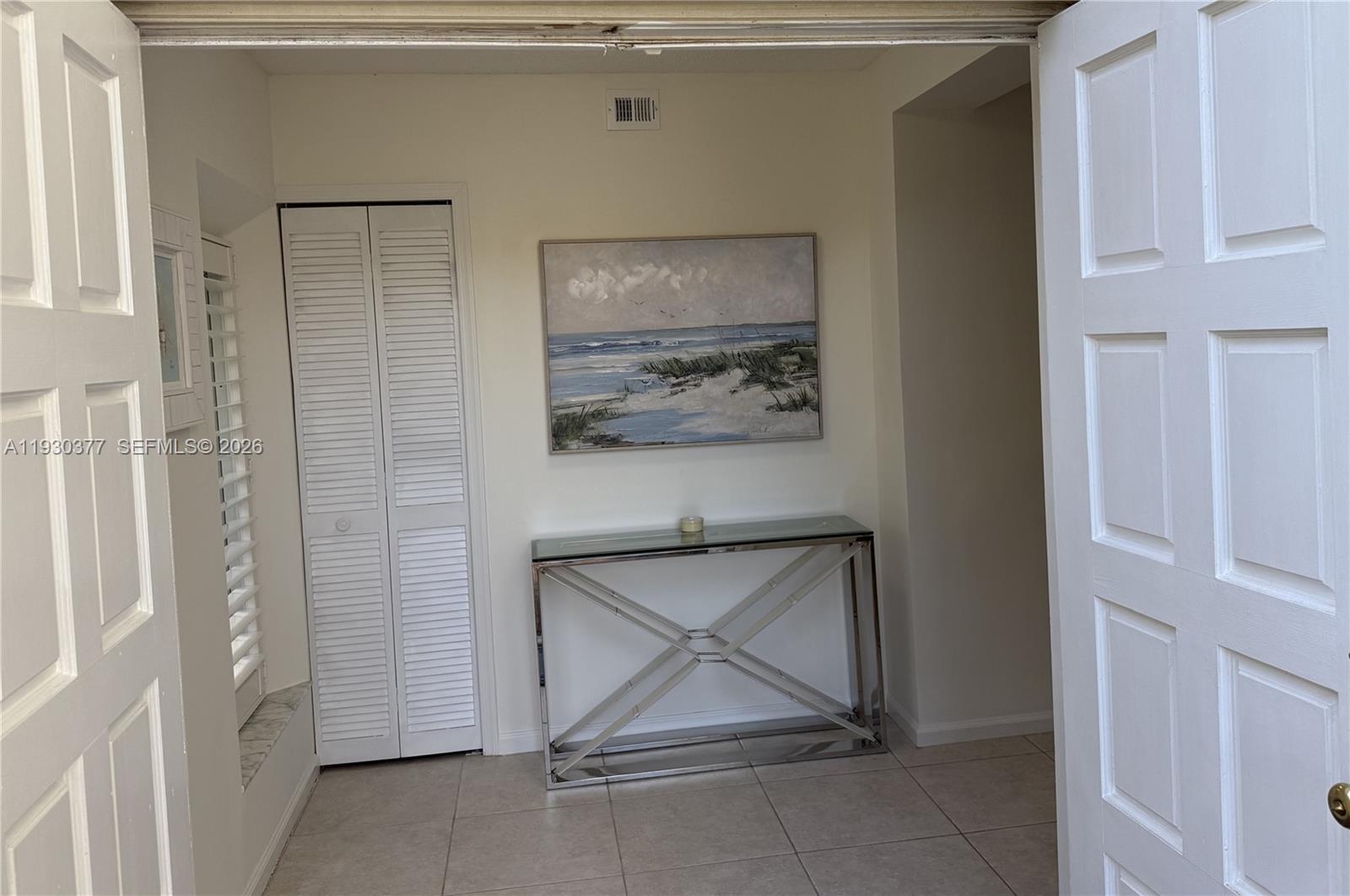 THE BEACHCOMBER - Residential