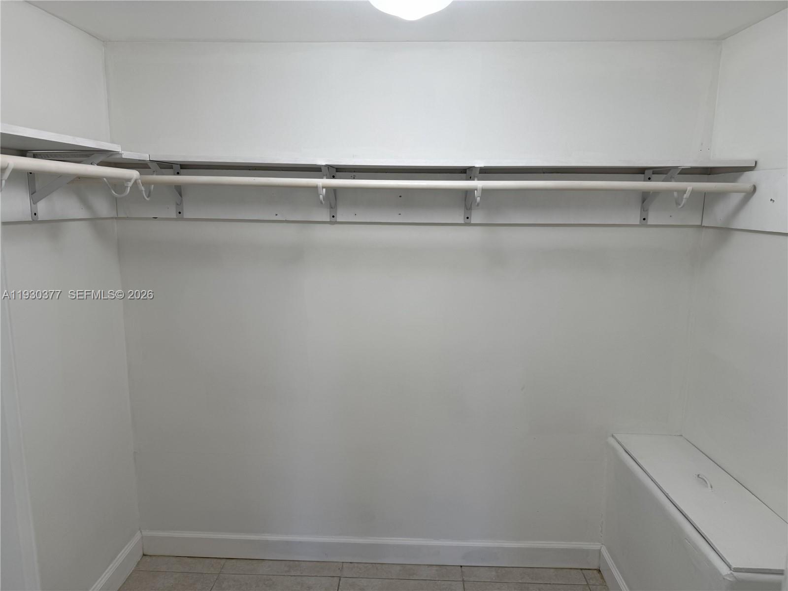 THE BEACHCOMBER - Residential