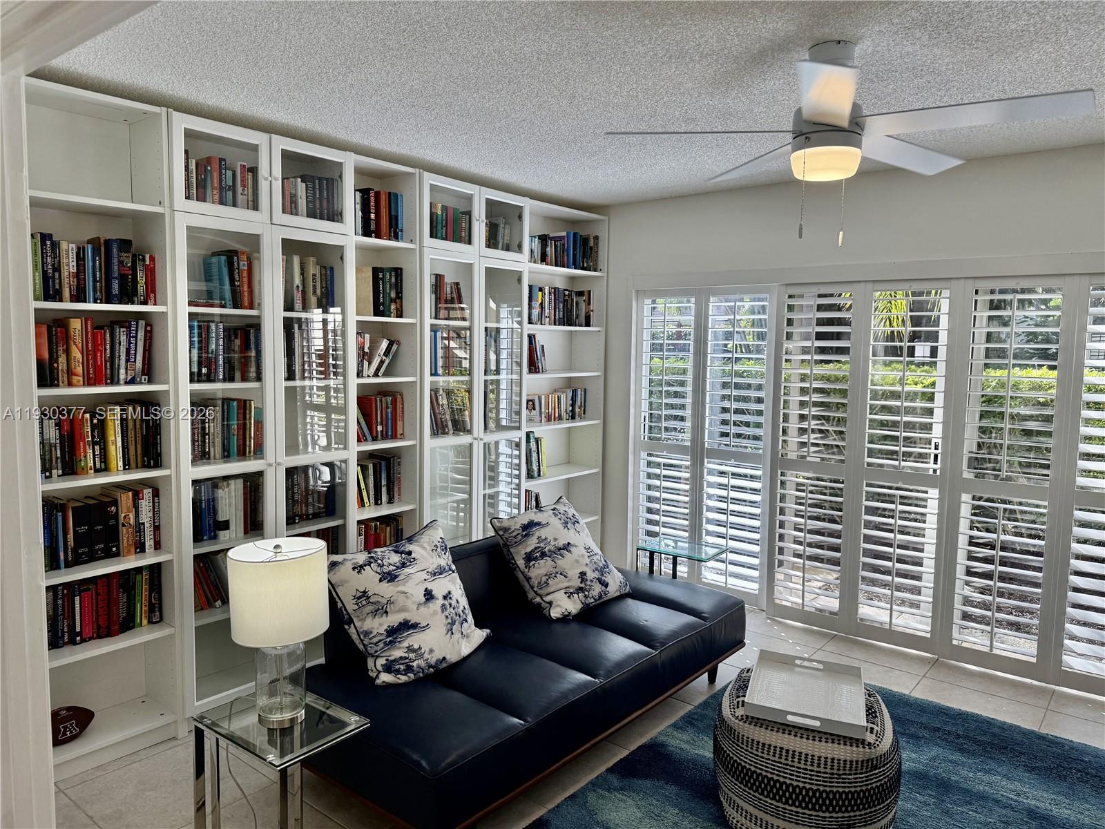 THE BEACHCOMBER - Residential