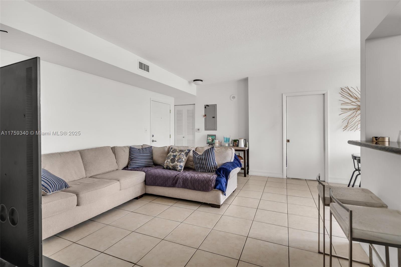 ALTOS DE MIAMI CONDO - Residential