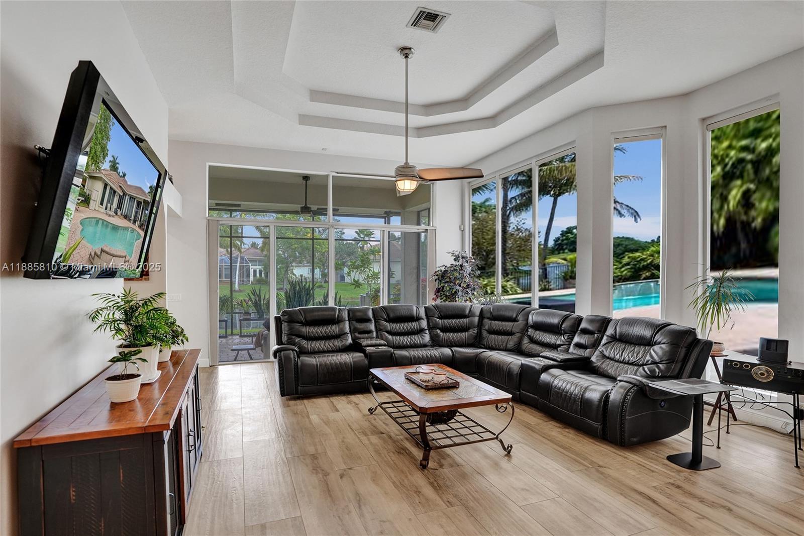 HERON BAY LONG COVE - Residential