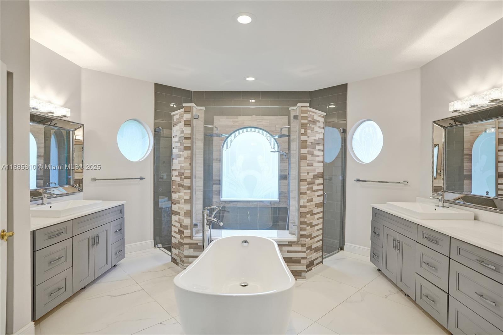 HERON BAY LONG COVE - Residential