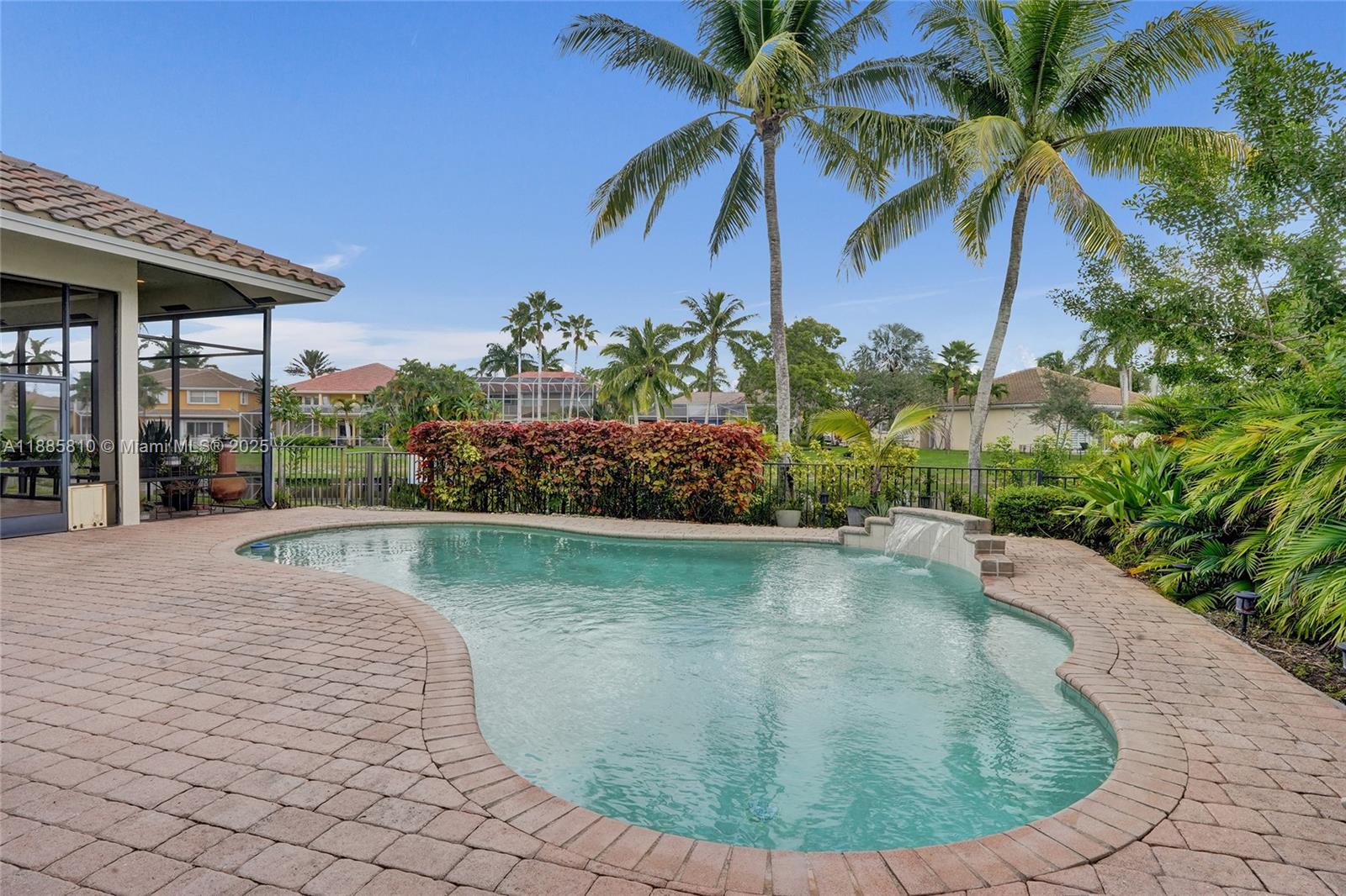 HERON BAY LONG COVE - Residential