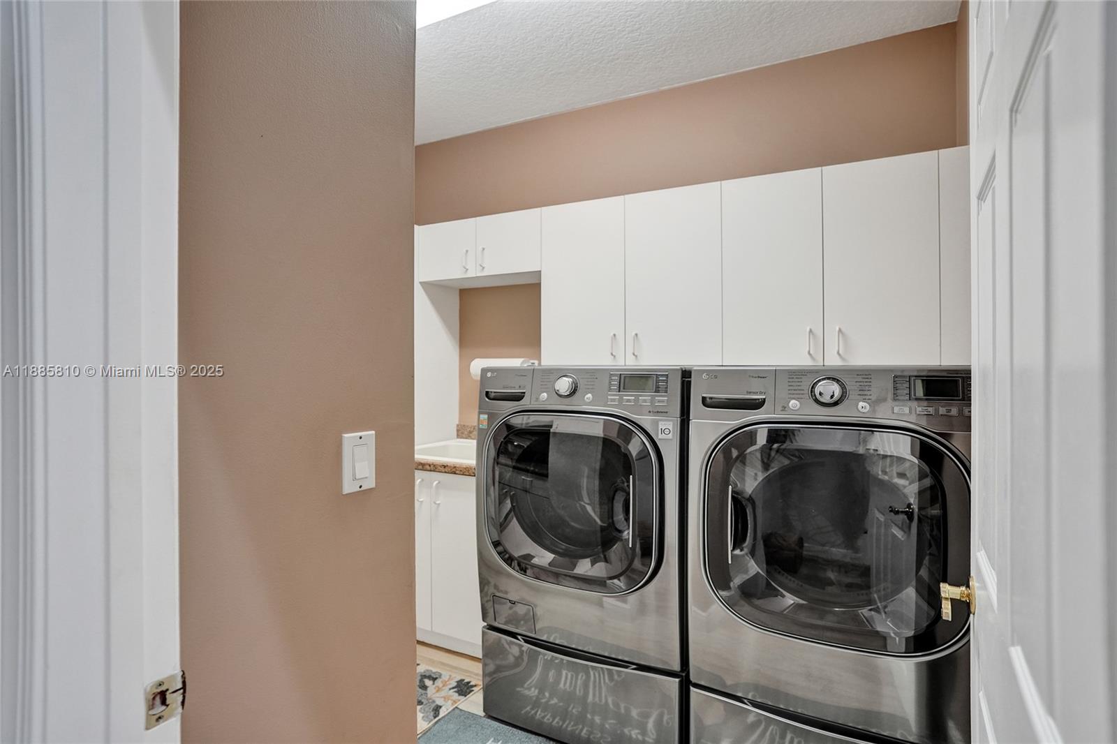 HERON BAY LONG COVE - Residential