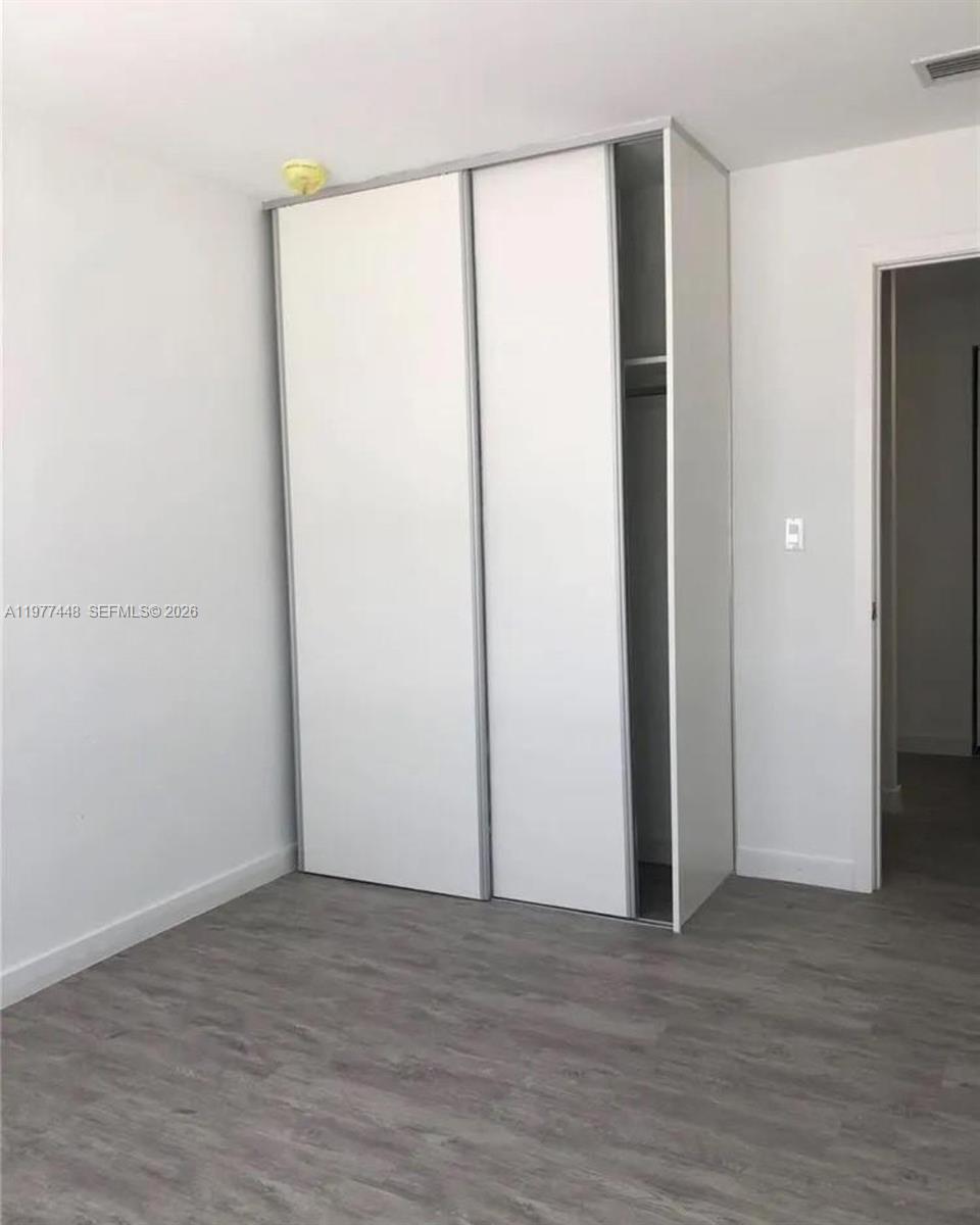 PARADISE GARDENS - Residential Lease