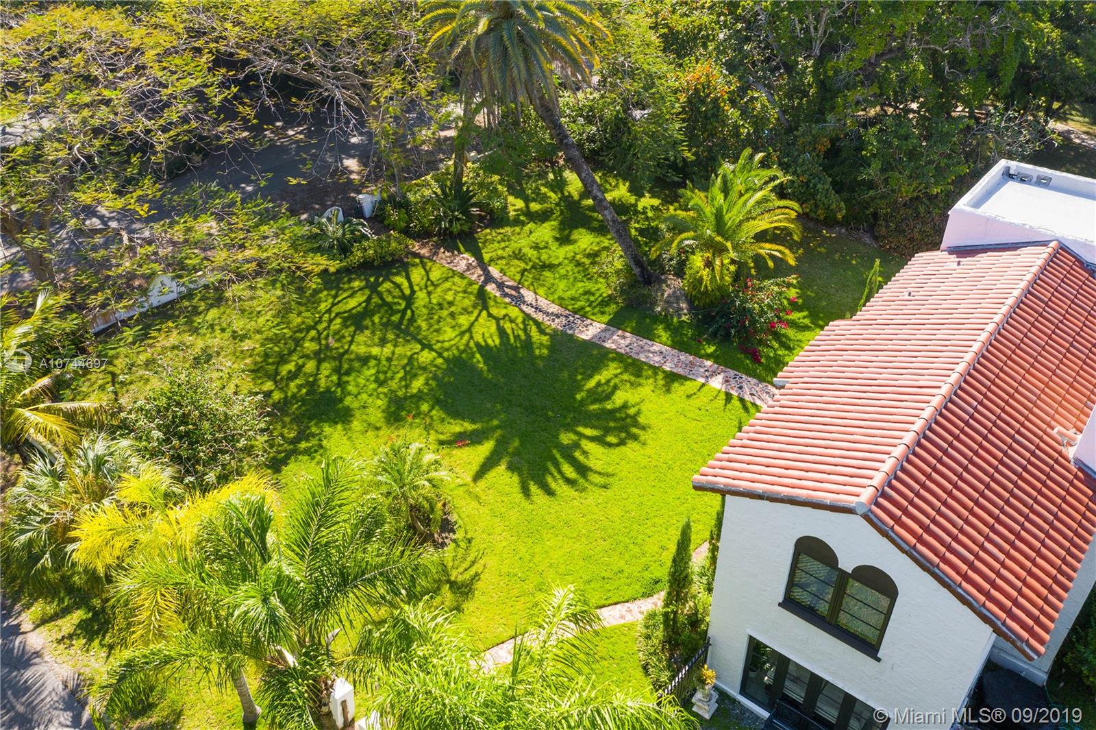 THE JUSTISON & FRANTZ - Residential