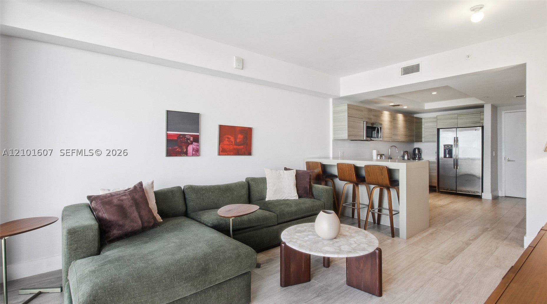 121 NE 34th St 1106A