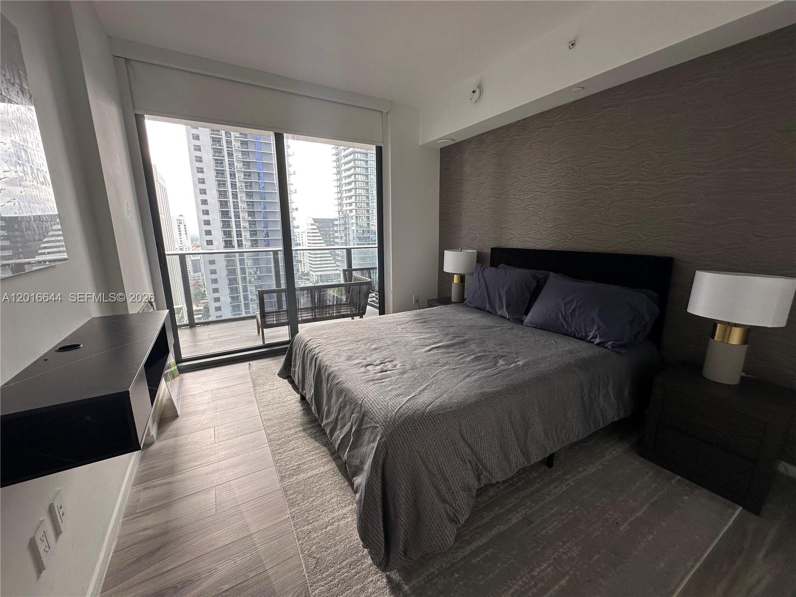 801 SMA RESIDENCES CONDO - Residential Lease