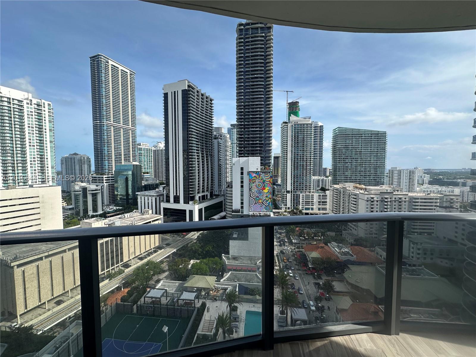 801 S Miami Ave 2001