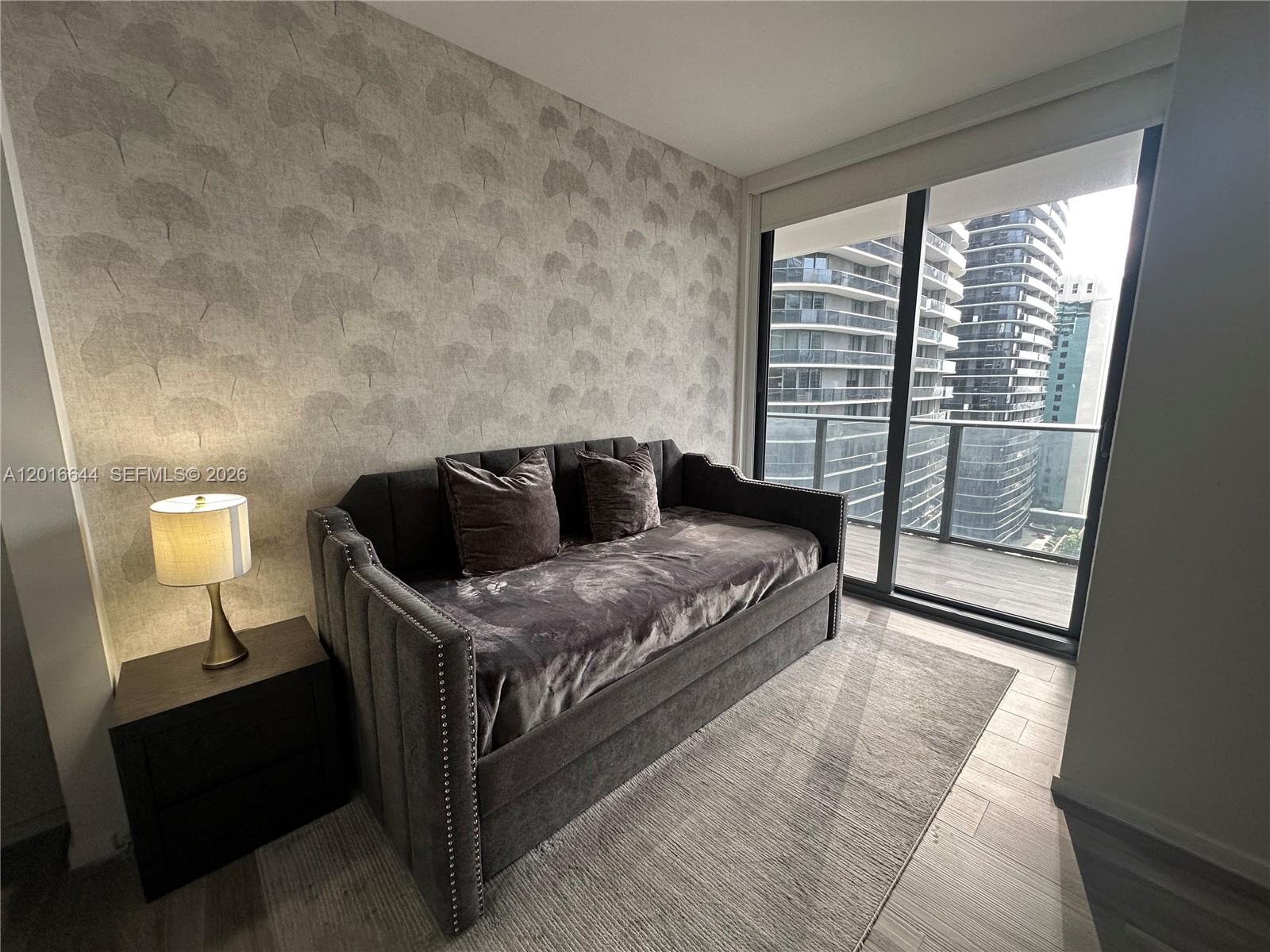 801 SMA RESIDENCES CONDO - Residential Lease