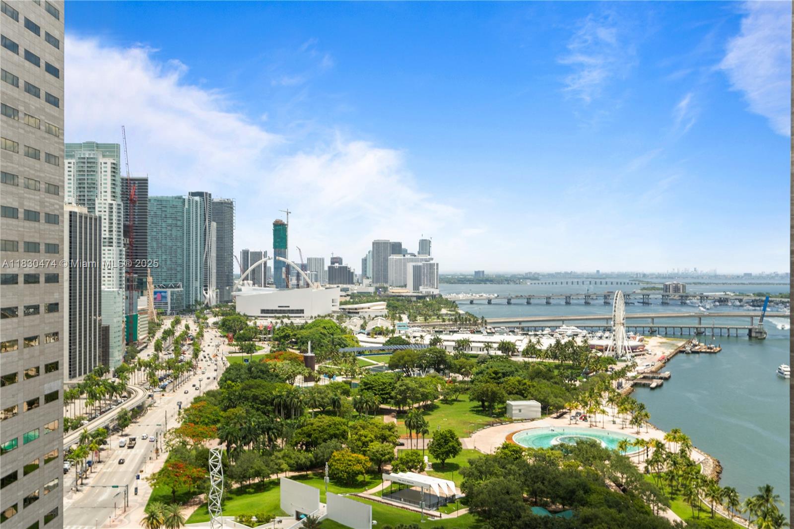 Location..! Location..! 2-bedroom & 2-bathroom apartment in One Miami features tile floors, phenomenal views of Downtown and the Bay. Modern stainless steel kitchen appliances, washer/dryer, and design accente. This trend-setting building features-24-hour-security, valet services, two gyms, restaurants, and pools.
