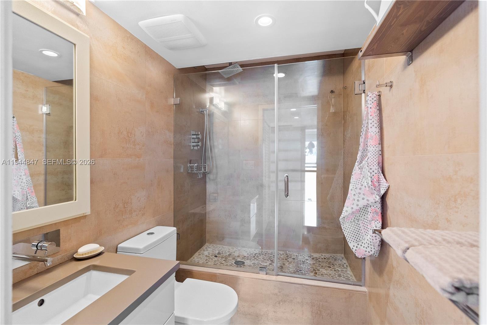 BRICKELL HARBOUR CONDO - Residential