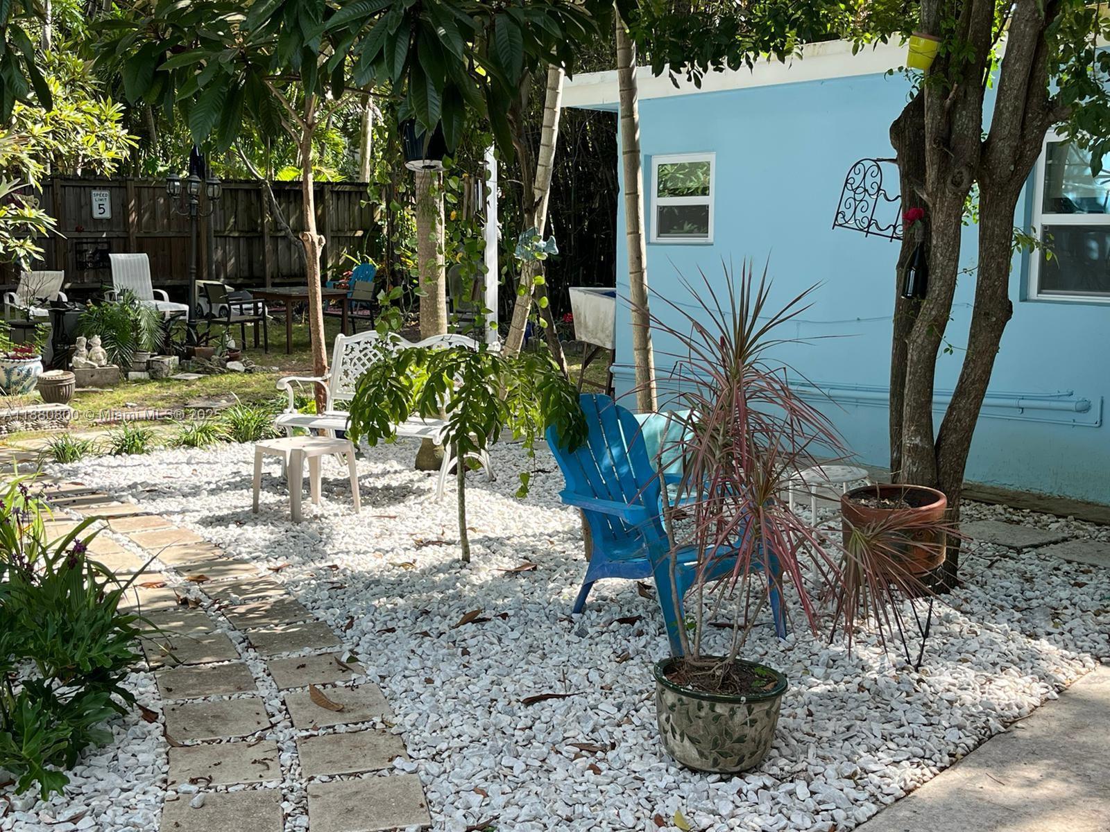 BAYWOOD - Residential