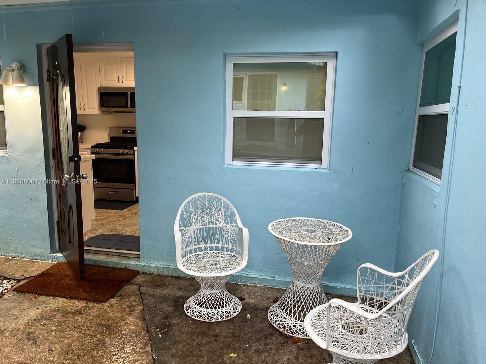 BAYWOOD - Residential