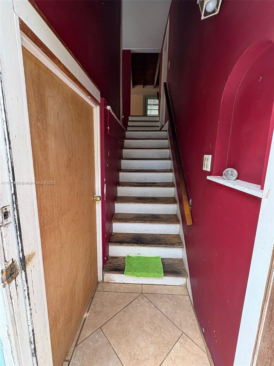 BAYWOOD - Residential