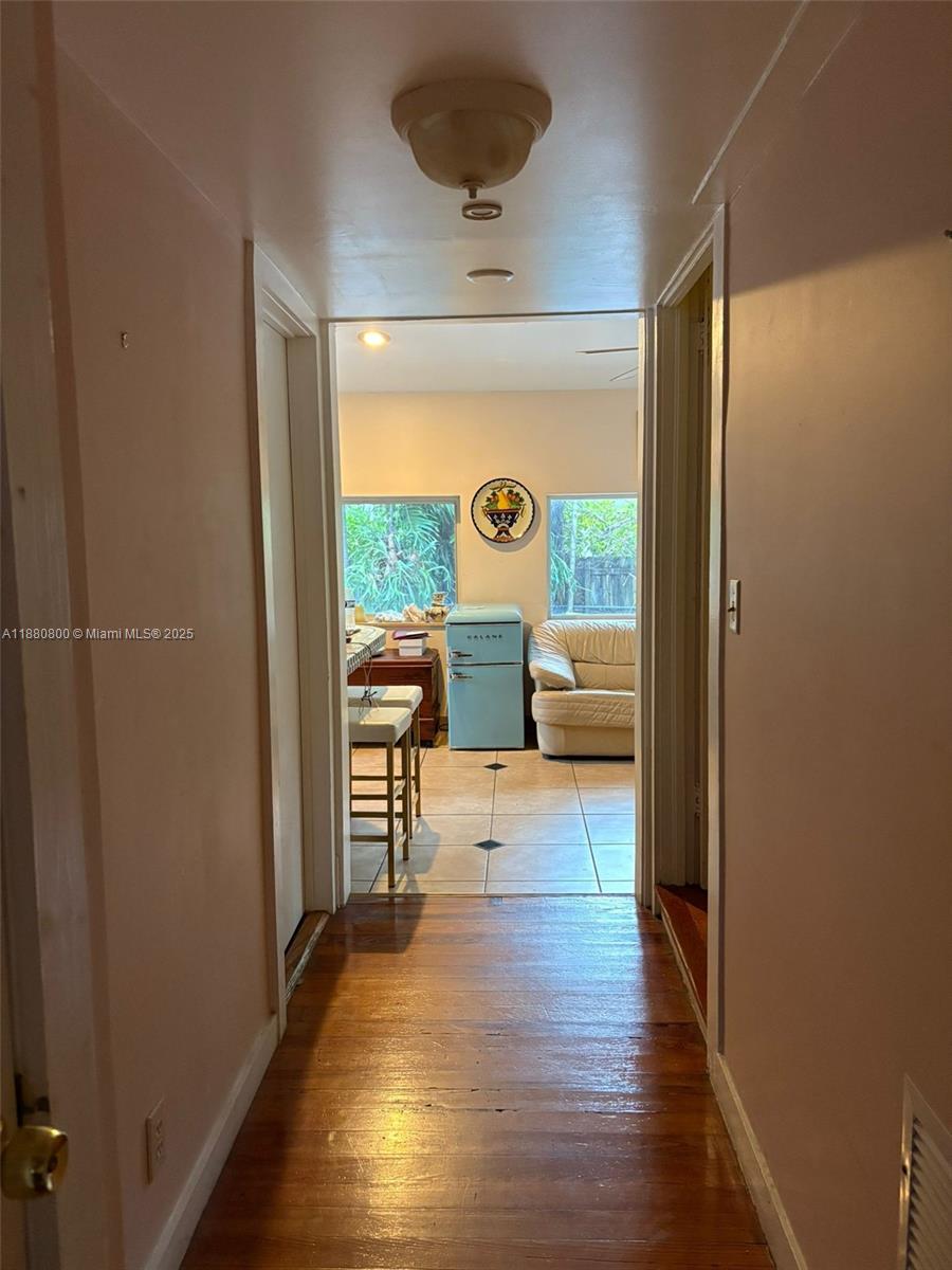 BAYWOOD - Residential