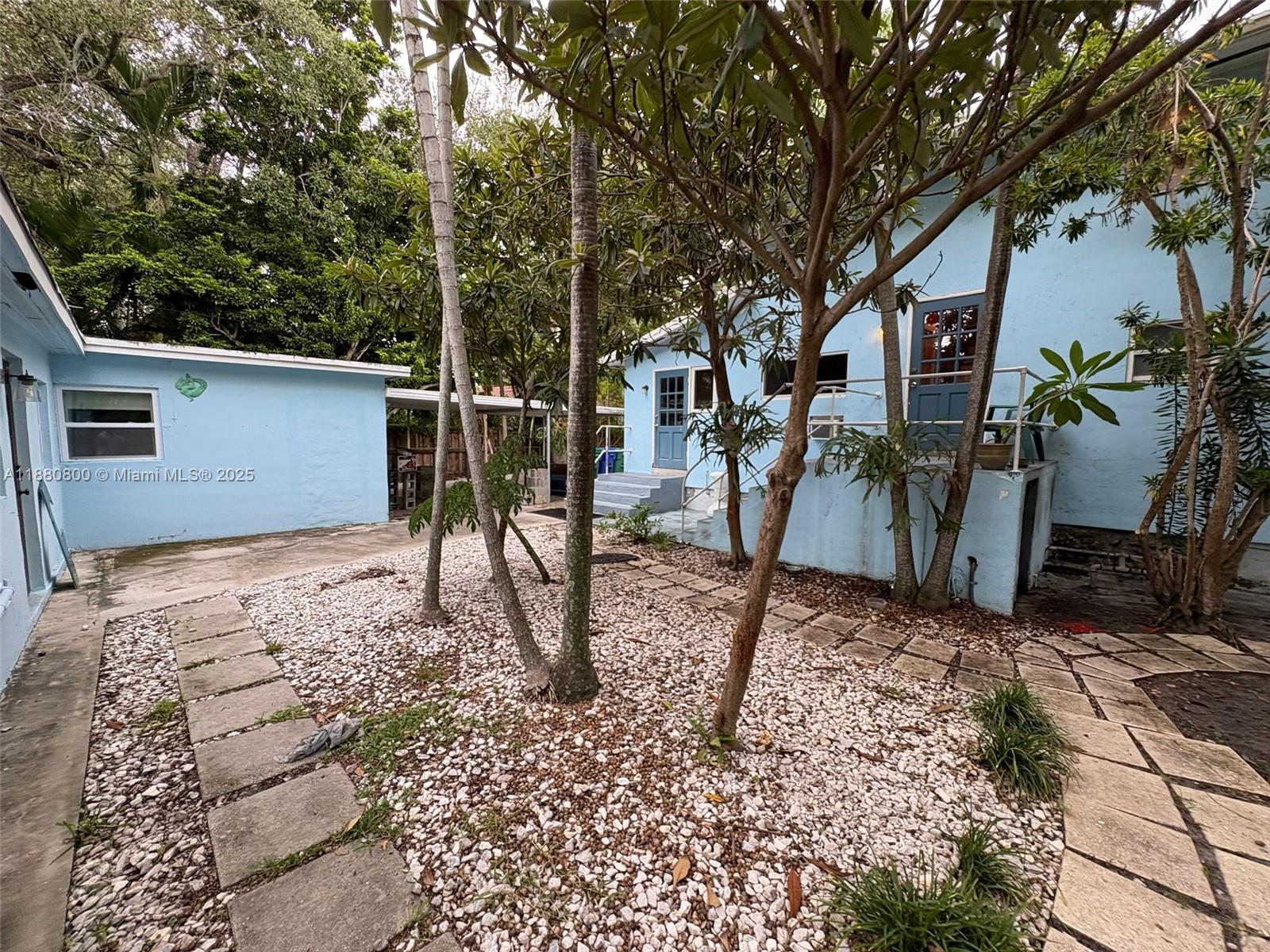 BAYWOOD - Residential