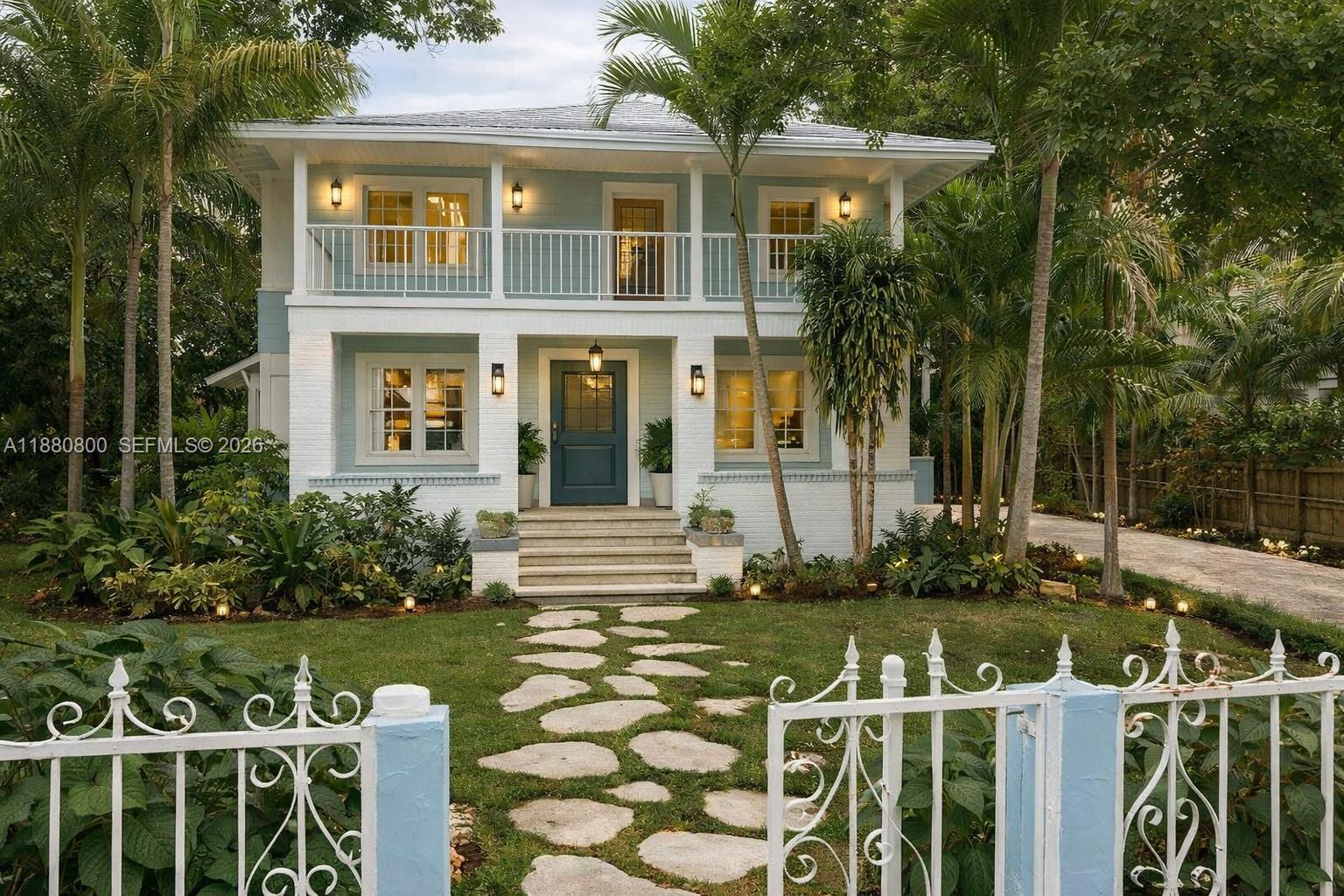 BAYWOOD - Residential