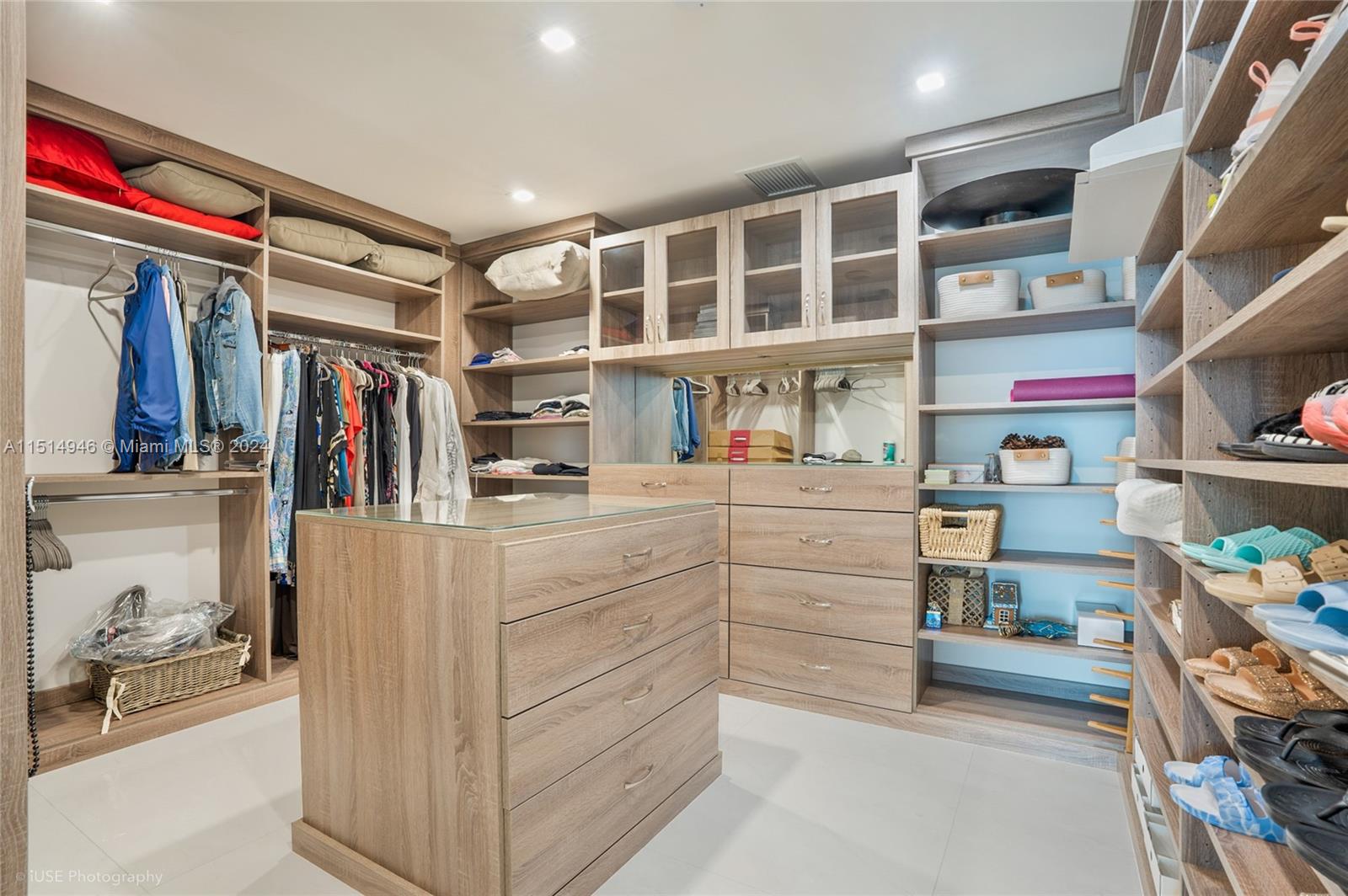 SABBIA BEACH CONDO - Residential