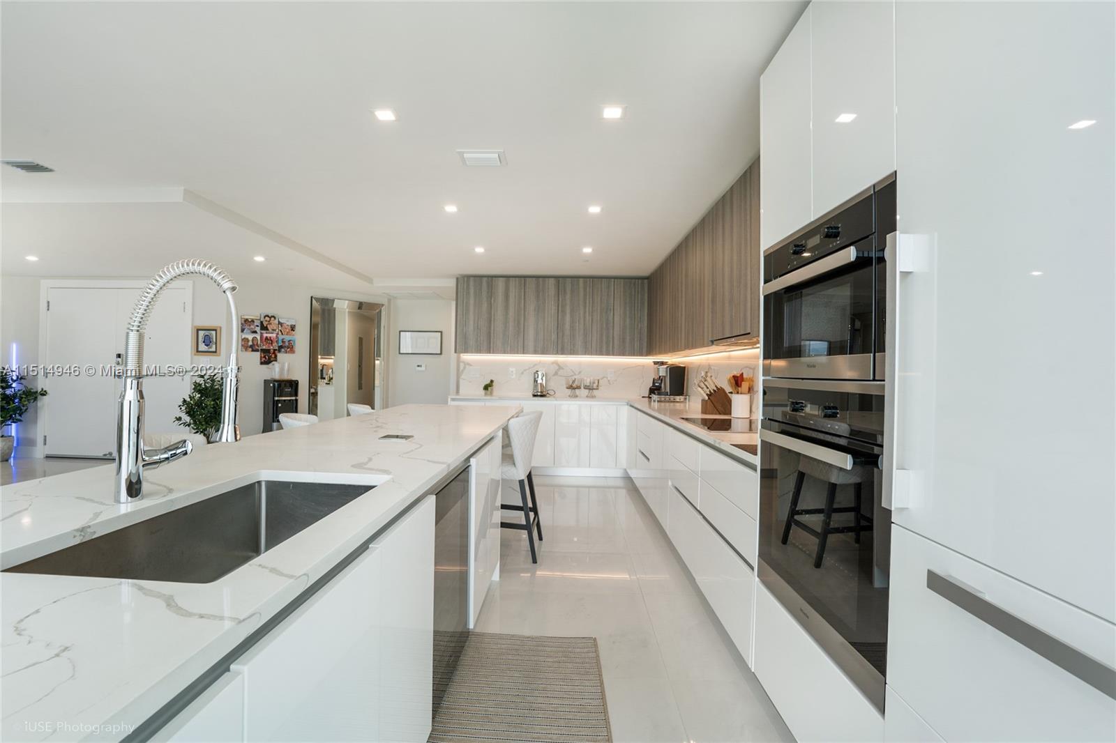 SABBIA BEACH CONDO - Residential