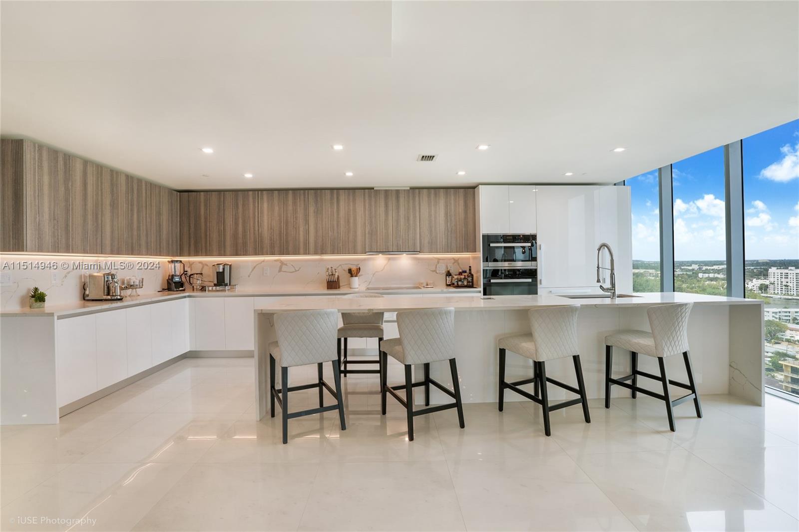SABBIA BEACH CONDO - Residential