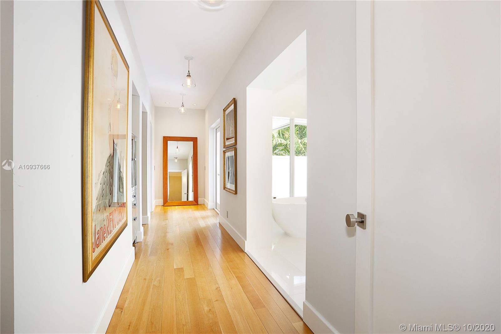 SNAPPER CREEK OAKS - Residential