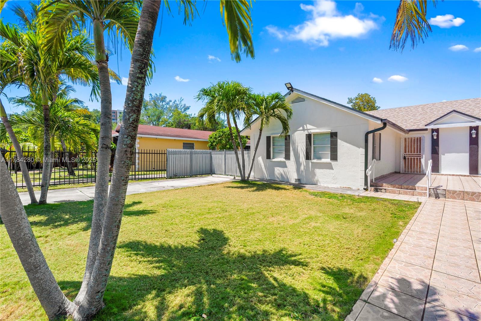 113 NW 57th St 1