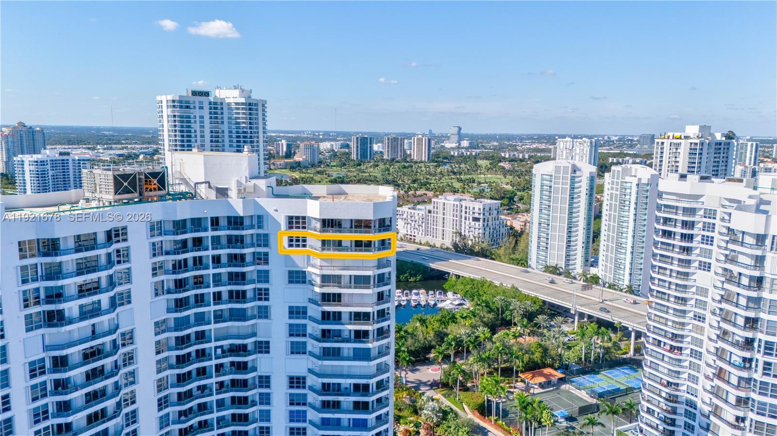 MYSTIC POINTE CONDO NO TH - Residential