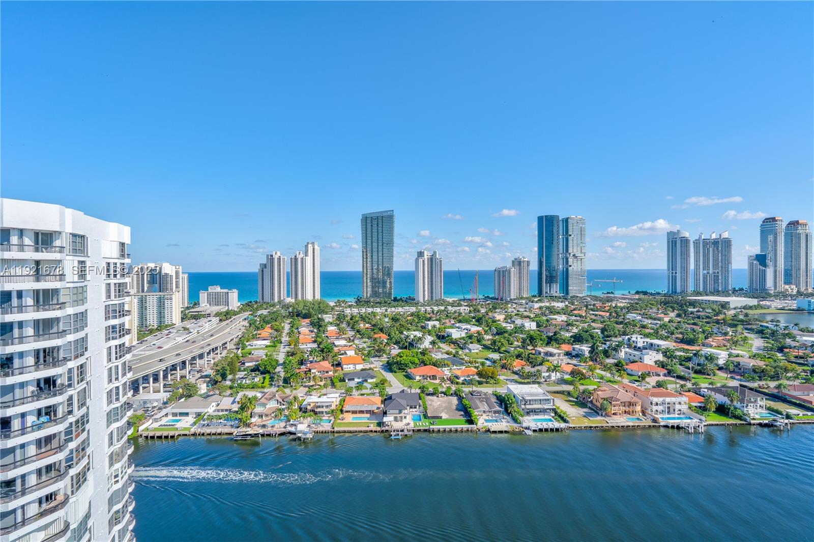 MYSTIC POINTE CONDO NO TH - Residential