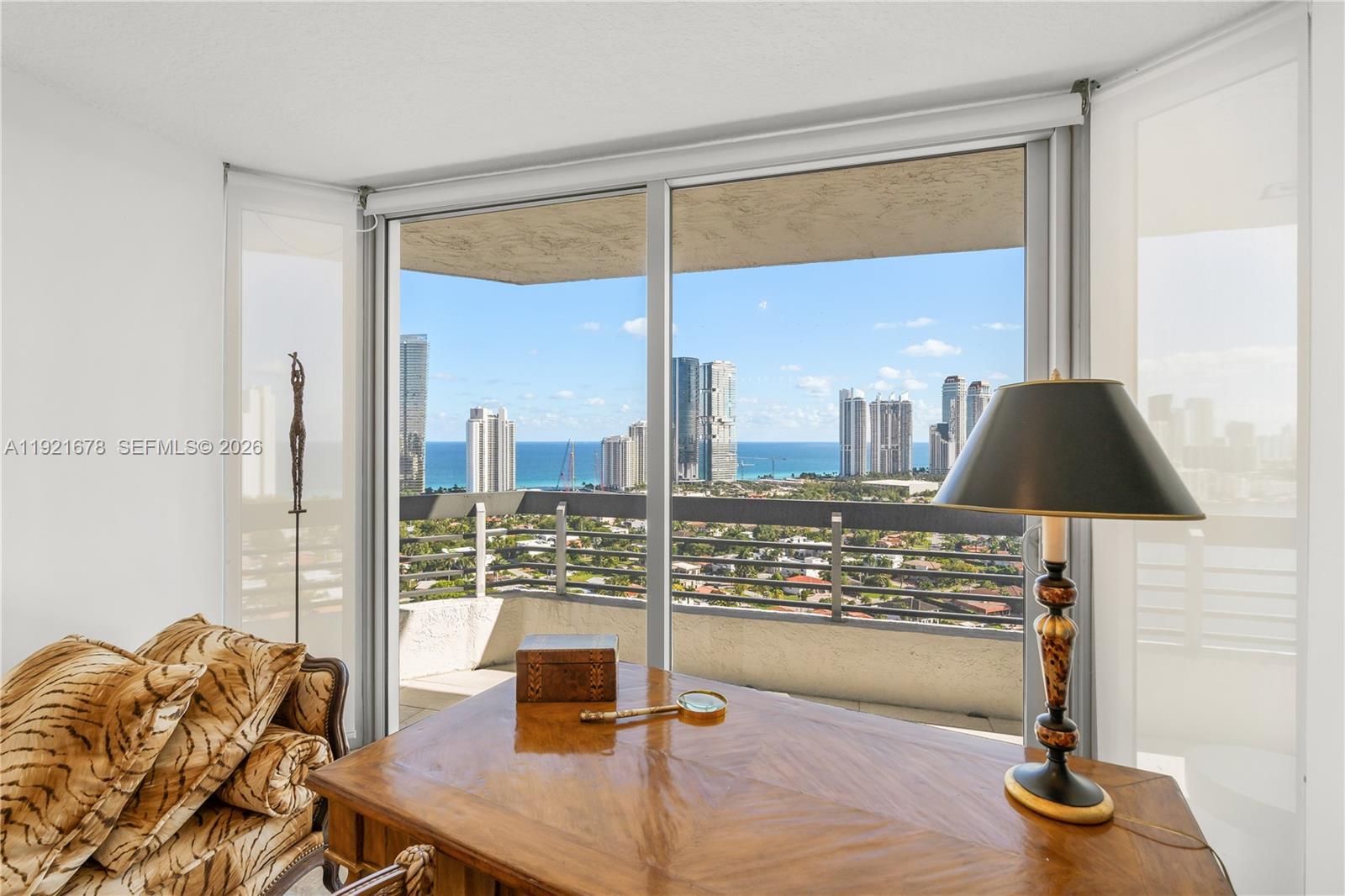 MYSTIC POINTE CONDO NO TH - Residential