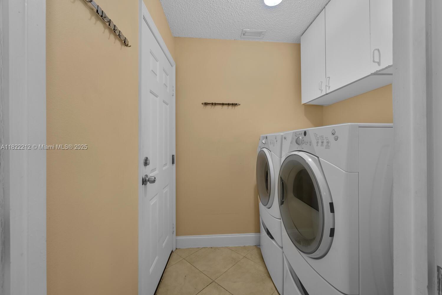 KEYS-GATE NO 2 - Residential