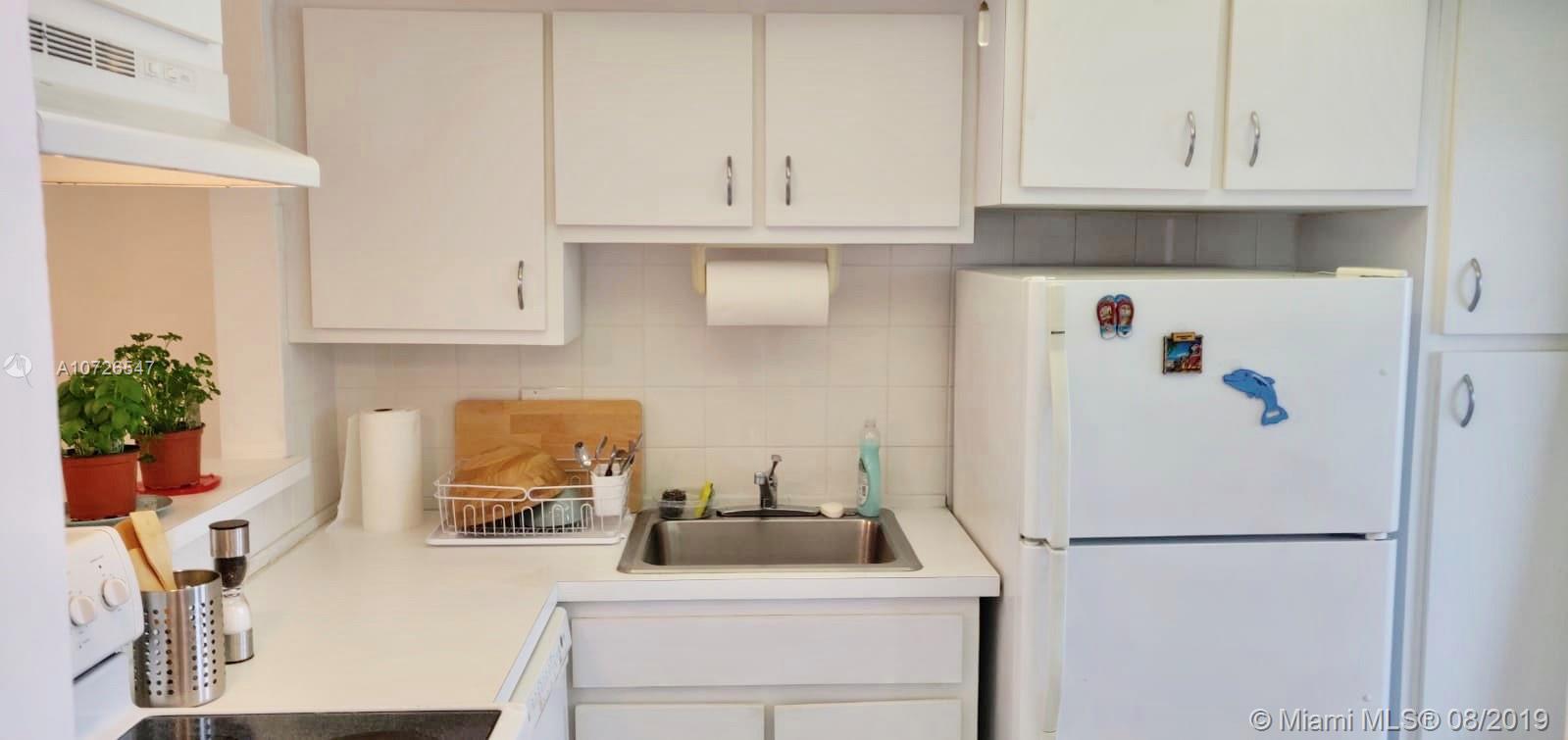 APRIL BREEZE CONDO - Residential Lease