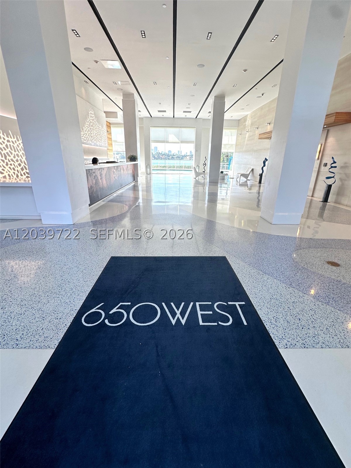 650 West Ave 403