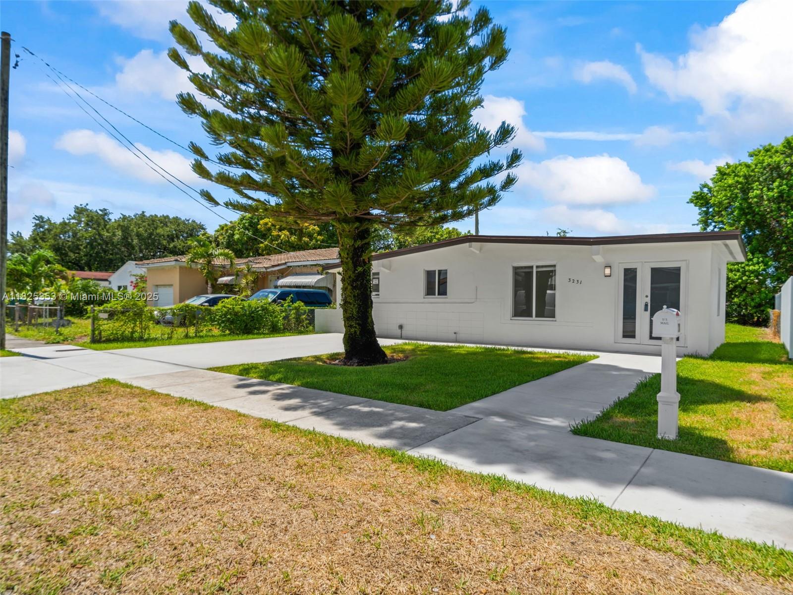 3231 NW 48th Ter
