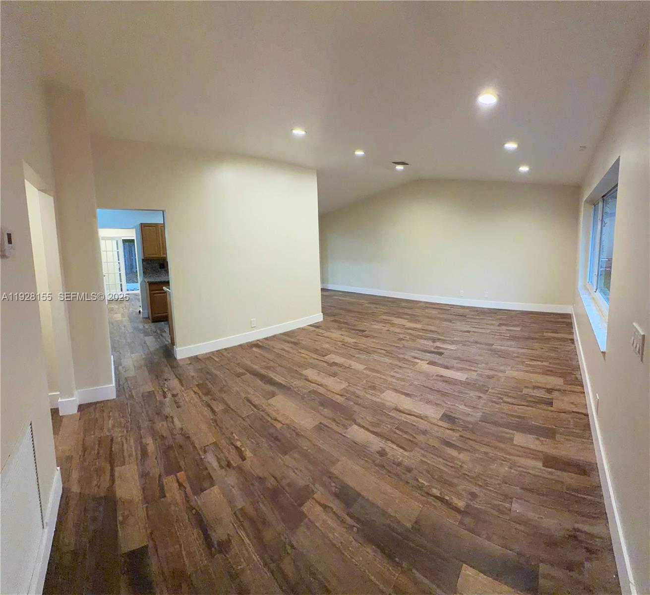 FOREST HILLS WEST - Residential