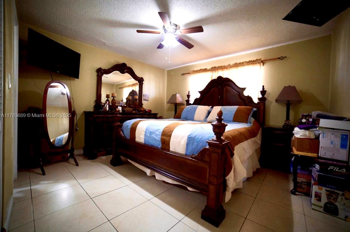 VILLAS DEL SOL CONDO - Residential