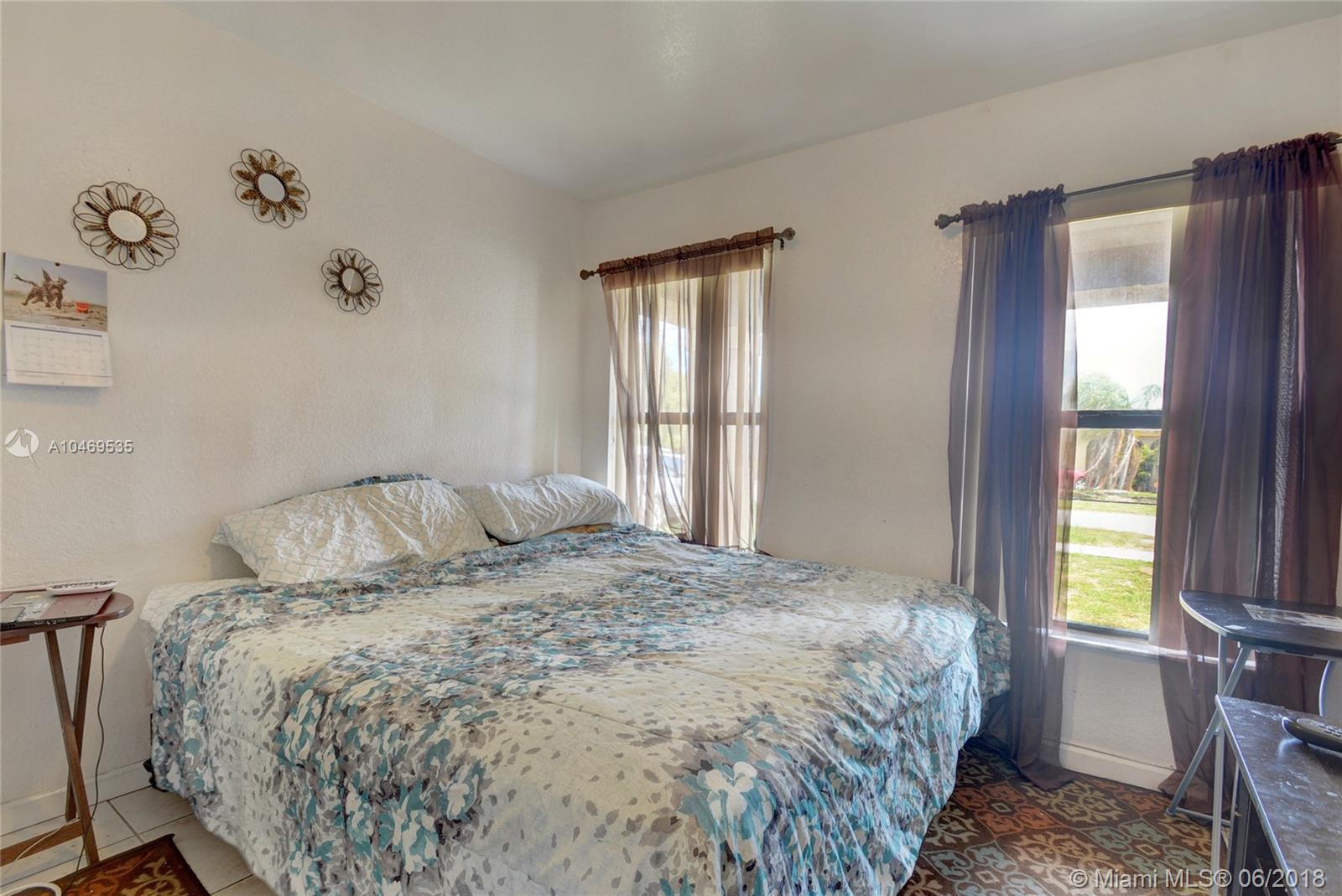 WEST CARVER RANCHES ADD N - Residential