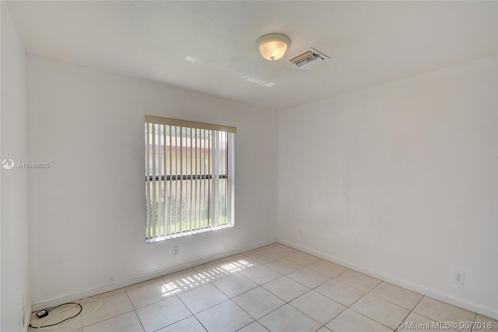 WEST CARVER RANCHES ADD N - Residential