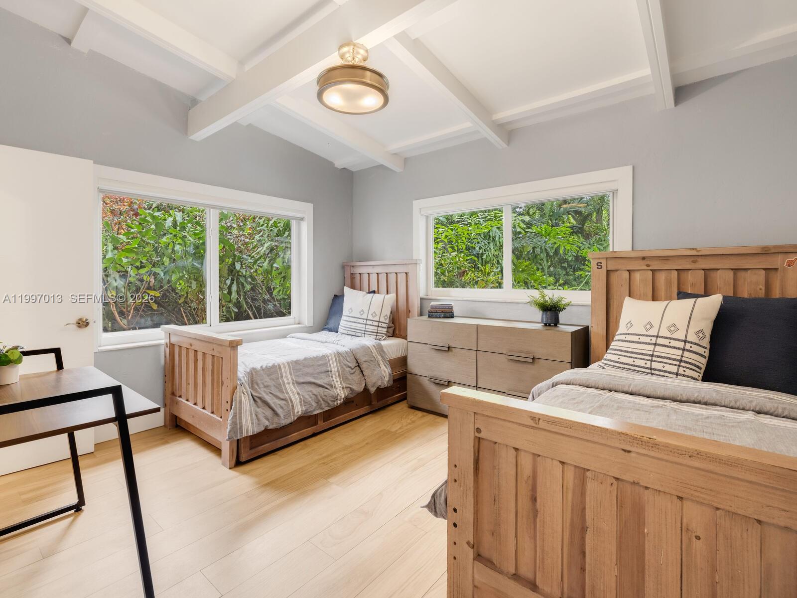 GRIFFING BISCAYNE PARK ES - Residential